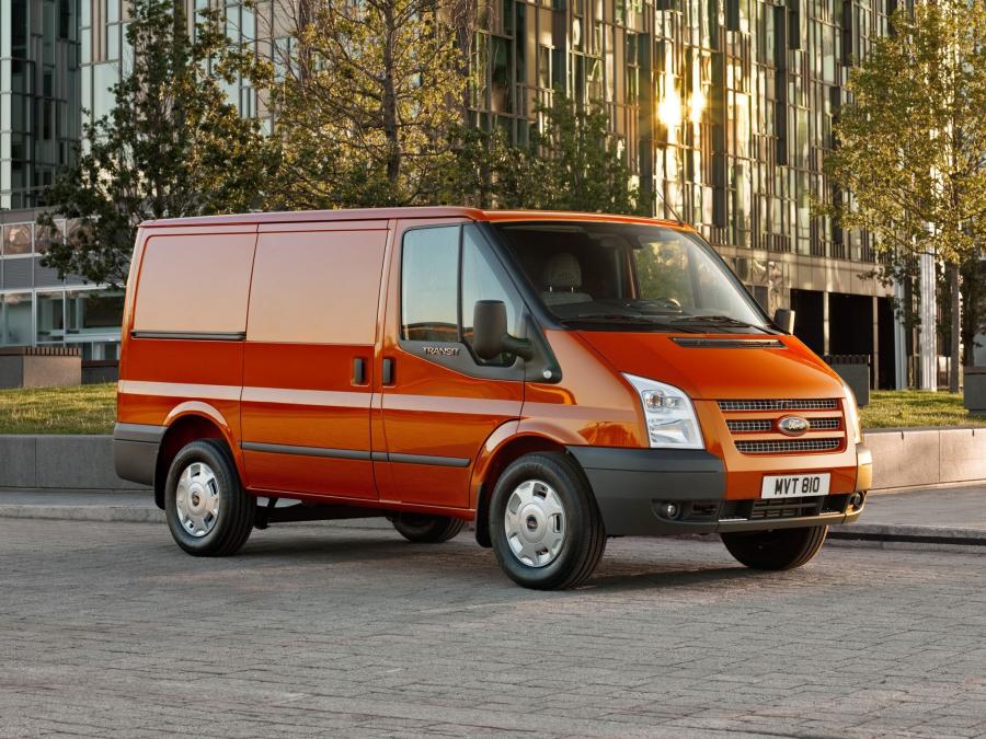  Ford Transit SWB Van 2011 года  (фото 8 из 9)